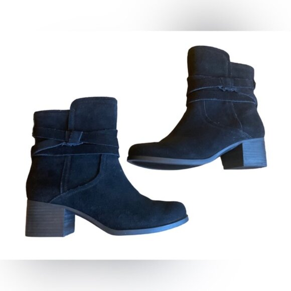Koolaburra by UGG | Black Heeled Boots | Size 8 - Picture 1 of 11